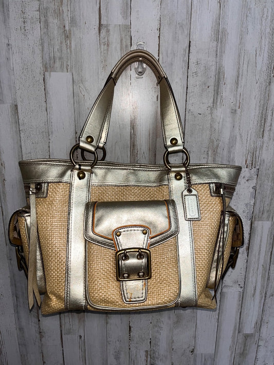 TAN/GOLD COACH STRAW WITH GOLD TRIM PURSE