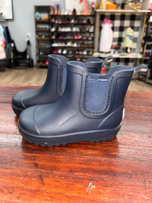 NAVY BEARPAW RUBBER BOOTS, SHOES 6