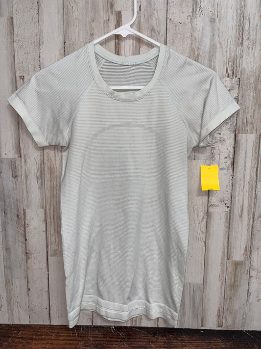 LIGHT TEAL/GREY LULULEMON SZ 4 STRIPE TECH TEE, LADIES S