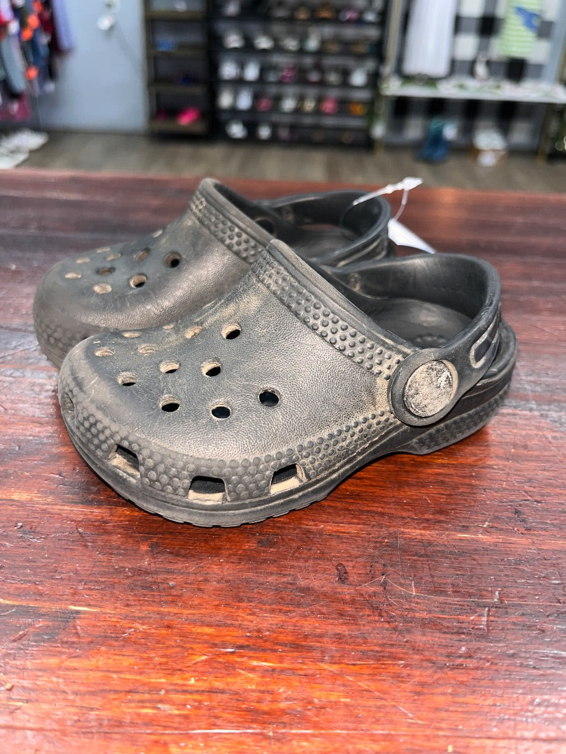 BLACK CROCS RUBBER SLIP ON SHOES, SHOES 5