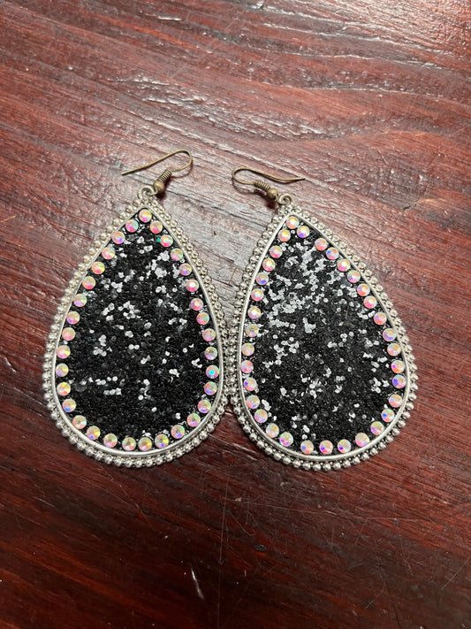 BLACK/SILVER  LARGE TEARDROP RHINESTONE EARRINGS
