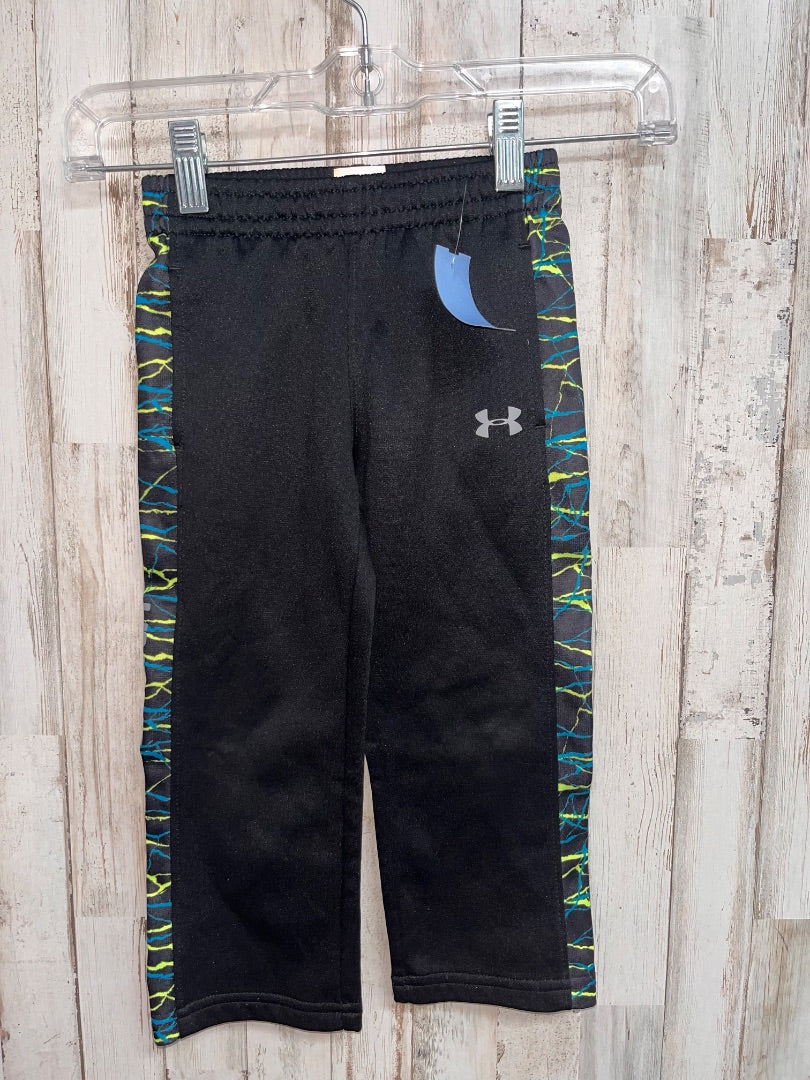 BLACK/NEON UNDER ARMOUR LIGHTNING PRINT SIDE PANTS, BOY 3T