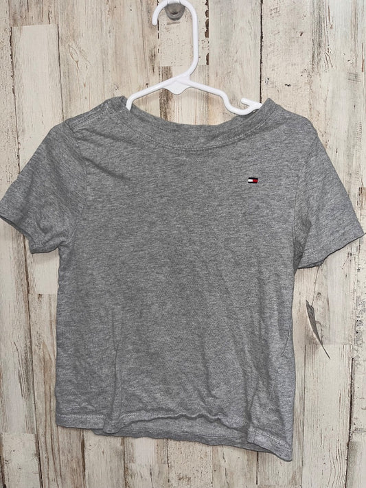GREY TOMMY HILFIGER COTTON TEE, BOYS 4/5