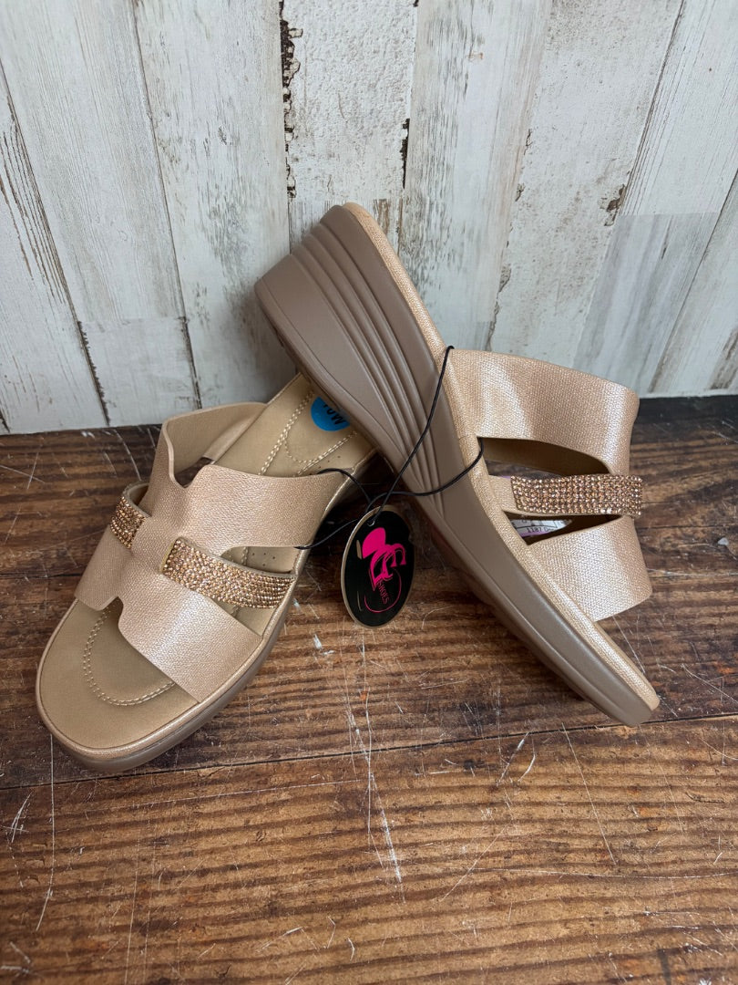 GOLD CG SHOES NEW SPARKLE WEDGES, SHOES A10
