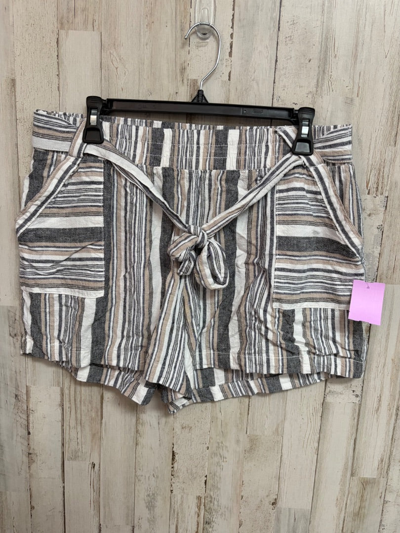 GREY CATO STRIPED BELT SHORTS, LADIES L
