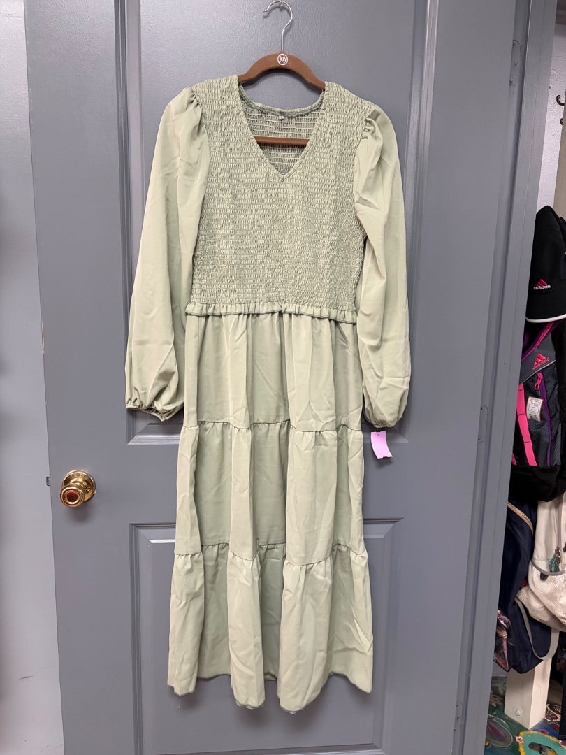 SAGE  SMOCKED TIER DRESS, LADIES L