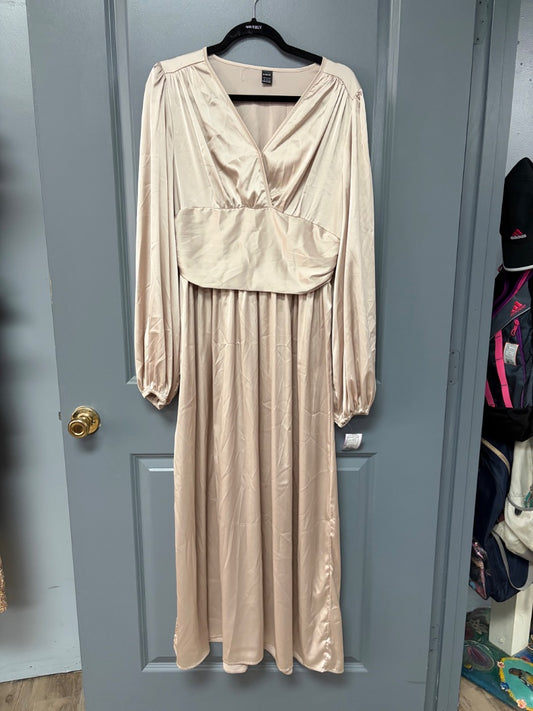 BEIGE SHEIN SATIN MAXI DRESS, LADIES XL