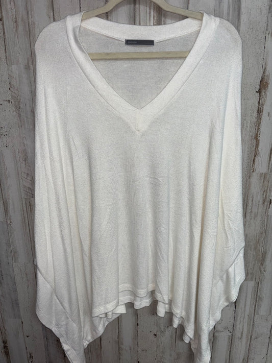 WHITE CHERISH SOFT OVERSIZED TOP, LADIES XS/S