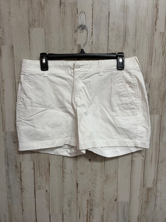WHITE  SZ6 SHORTS, LADIES M