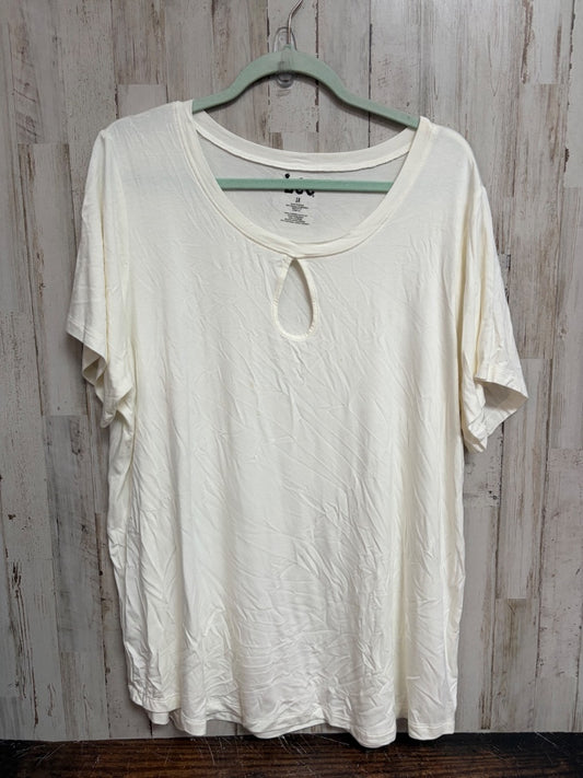 CREAM LEE KEYHOLE TOP, LADIES 1X