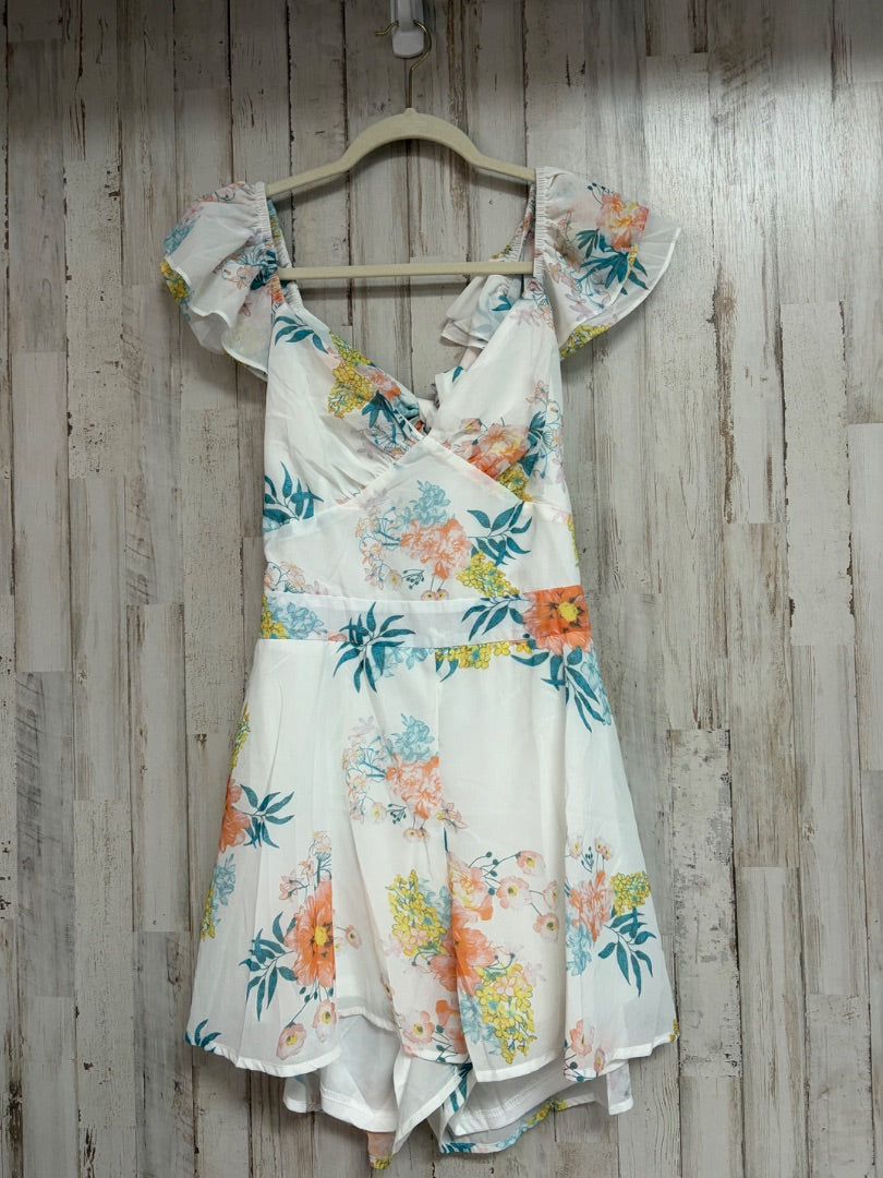 WHITE CHICWAYS FLORAL ROMPER, LADIES L