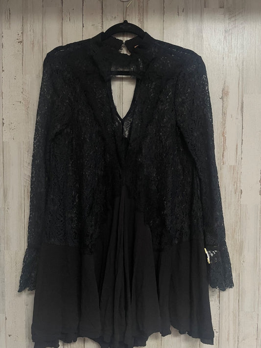 BLACK FREE PEOPLE LACE FLOWY TUNIC, LADIES S