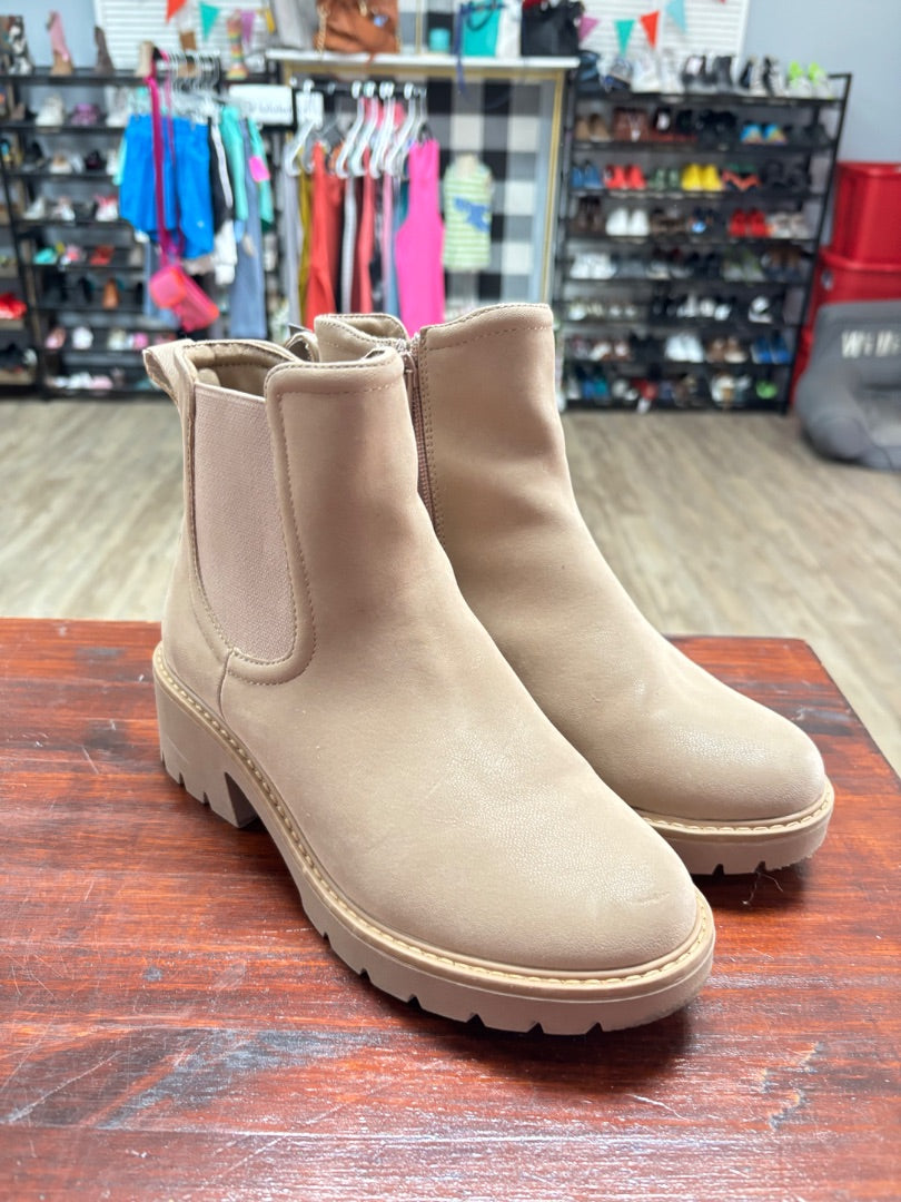 TAN MIA GIRL BOOTS, SHOES Y5
