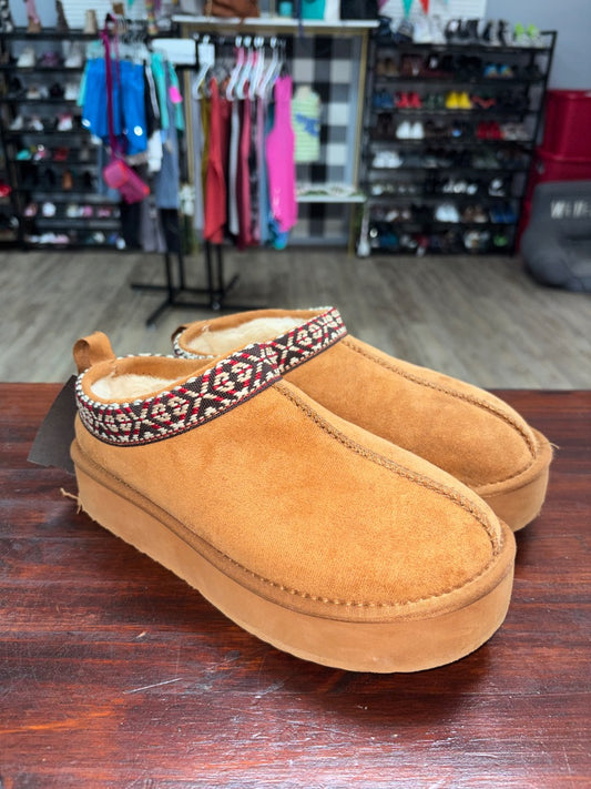 BROWN SODA PLATFORM CLOGS, SHOES A5.5