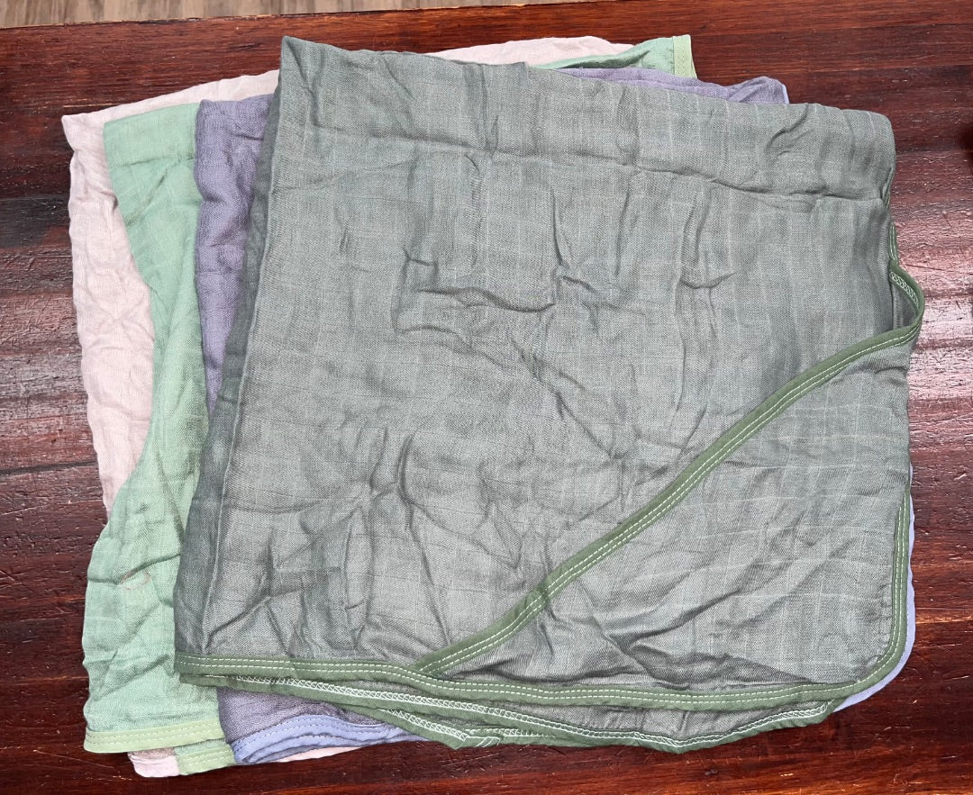 MULTI  4PC HOODED MUSLIN BLANKET SET