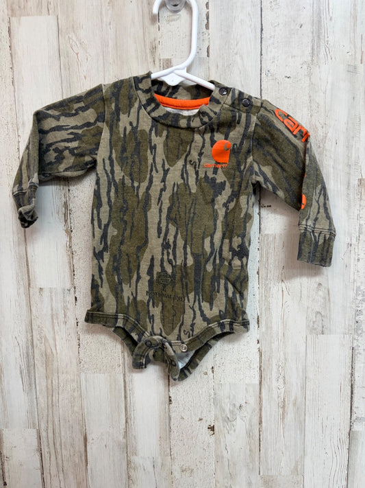 GREEN CARHARTT LOGO ONESIE, BOYS 0/3M