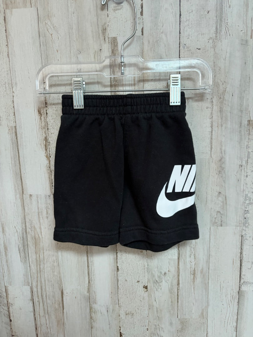 BLACK NIKE LOGO SHORTS, BOYS 2T