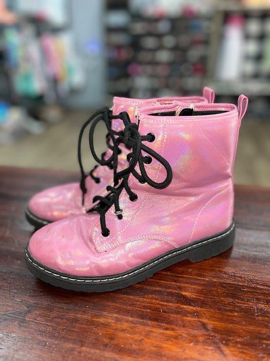 PINK TRUE CRAFT METALLIC BOOTS, SHOES Y4