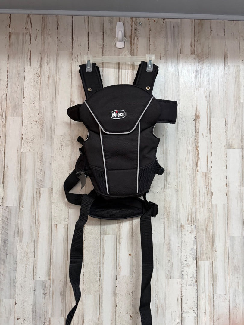 BLACK CHICCO BABY CARRIER