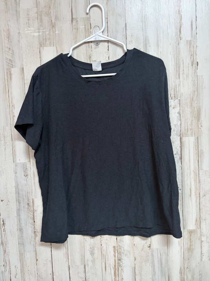 BLACK ATHLETIC WORKS SOFT ATHLETIC TEE, LADIES M