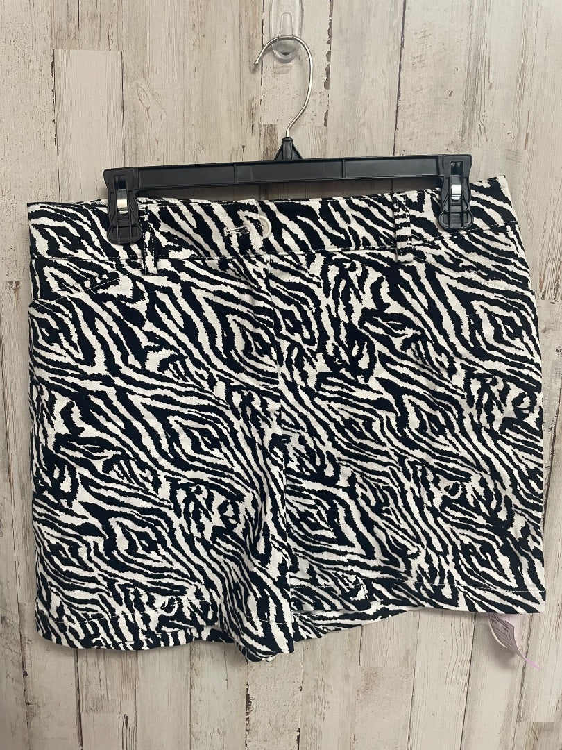 WHITE JONES NEW YORK SZ6 ZEBRA SHORTS, LADIES M
