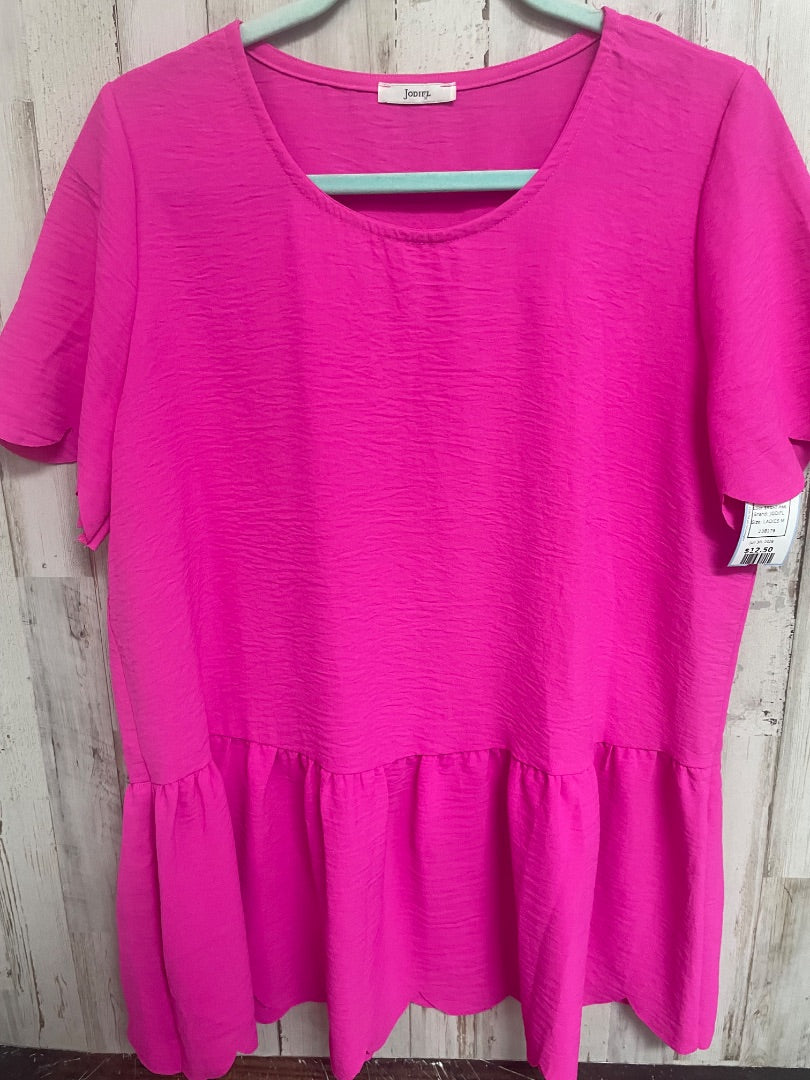 BRIGHT PINK JODIFL SCALLOP TRIM TIER TOP, LADIES M
