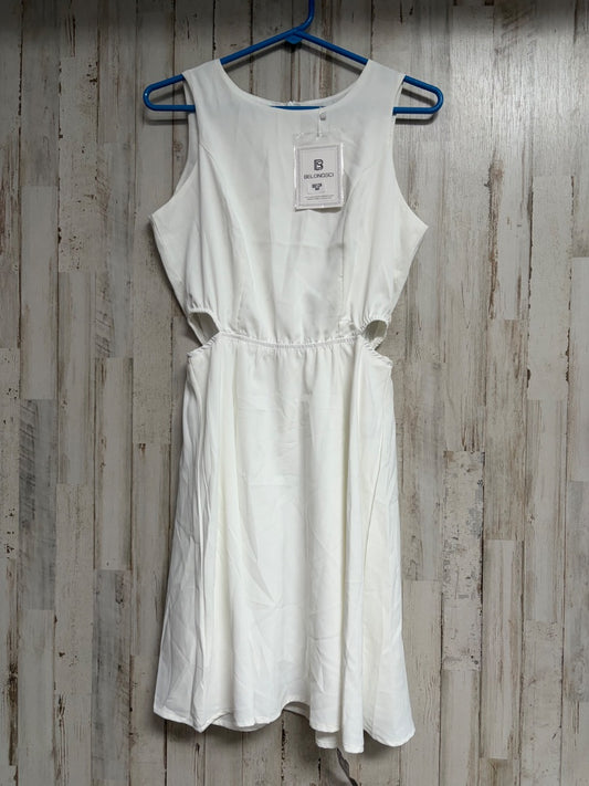 WHITE BELONGSCI CUTOUT DRESS, LADIES M