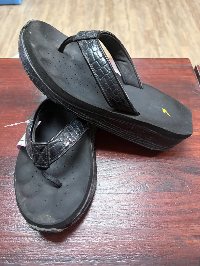 BLACK VOLATILE WEDGE SANDAL, SHOES A10