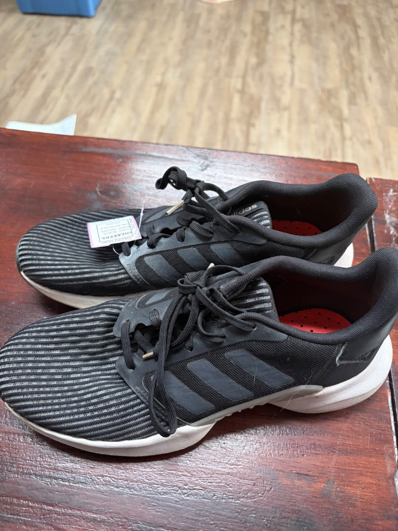 BLACK ADIDAS SNEAKERS, SHOES A9.5