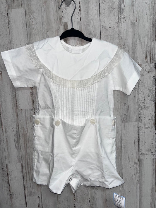 IVORY  LACE TRIM BUTTON ROMPER, BOY 24M