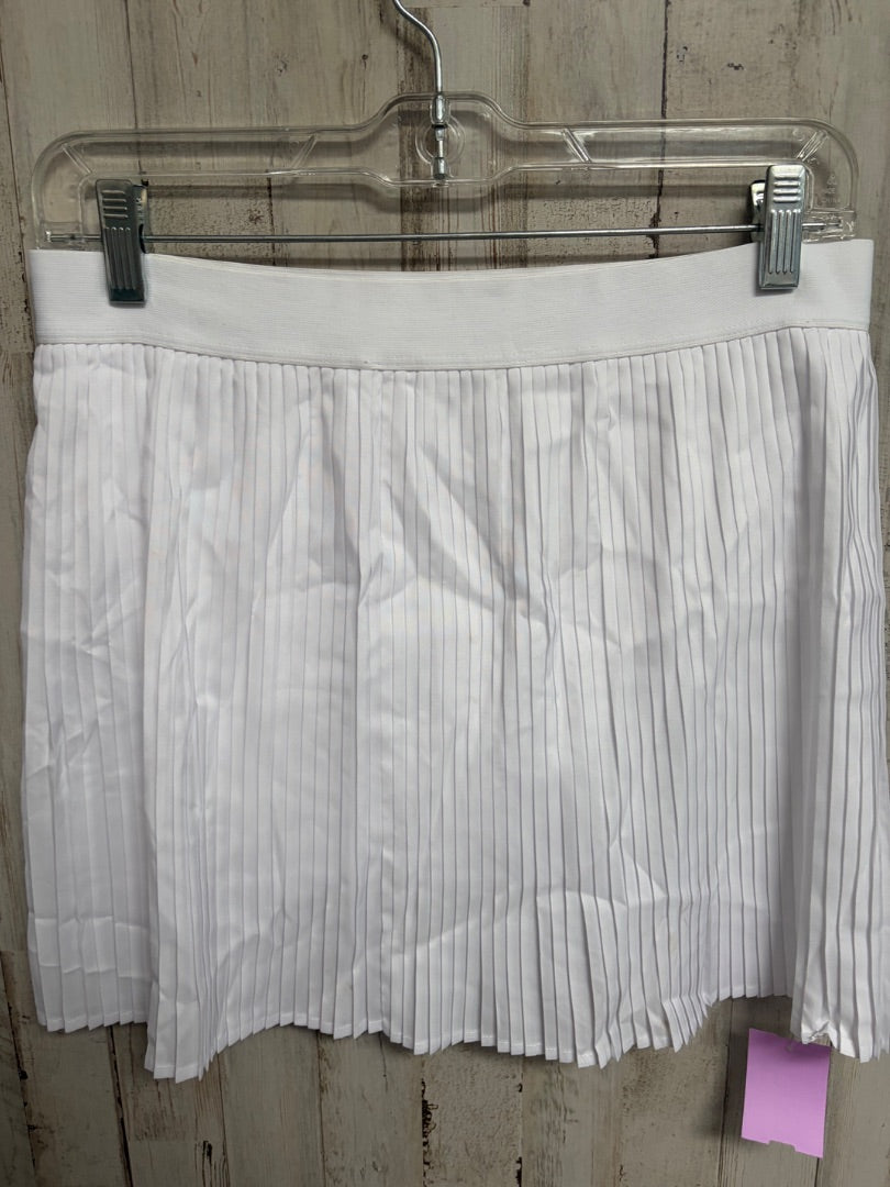 WHITE ATHLETIC WORKS PLEATED SKORT, GIRLS 14/16