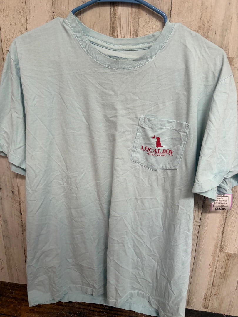 LIGHT BLUE LOCAL BOY LOGO POCKET TEE, BOY ADULT M