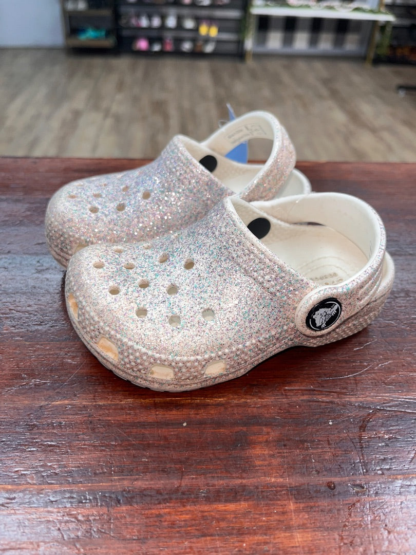 WHITE CROCS GLITTER RUBBER SHOES, SHOES 6