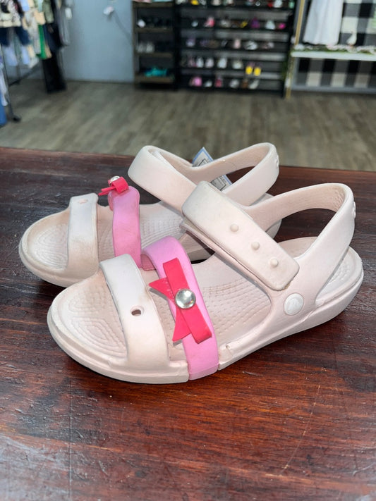 PINK CROCS BOW STRAP RUBBER SANDALS, SHOES 10