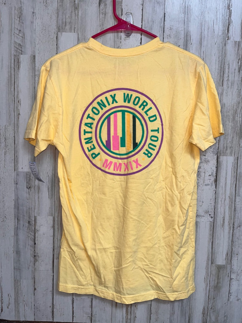 YELLOW  PENTATONIX TEE, LADIES M
