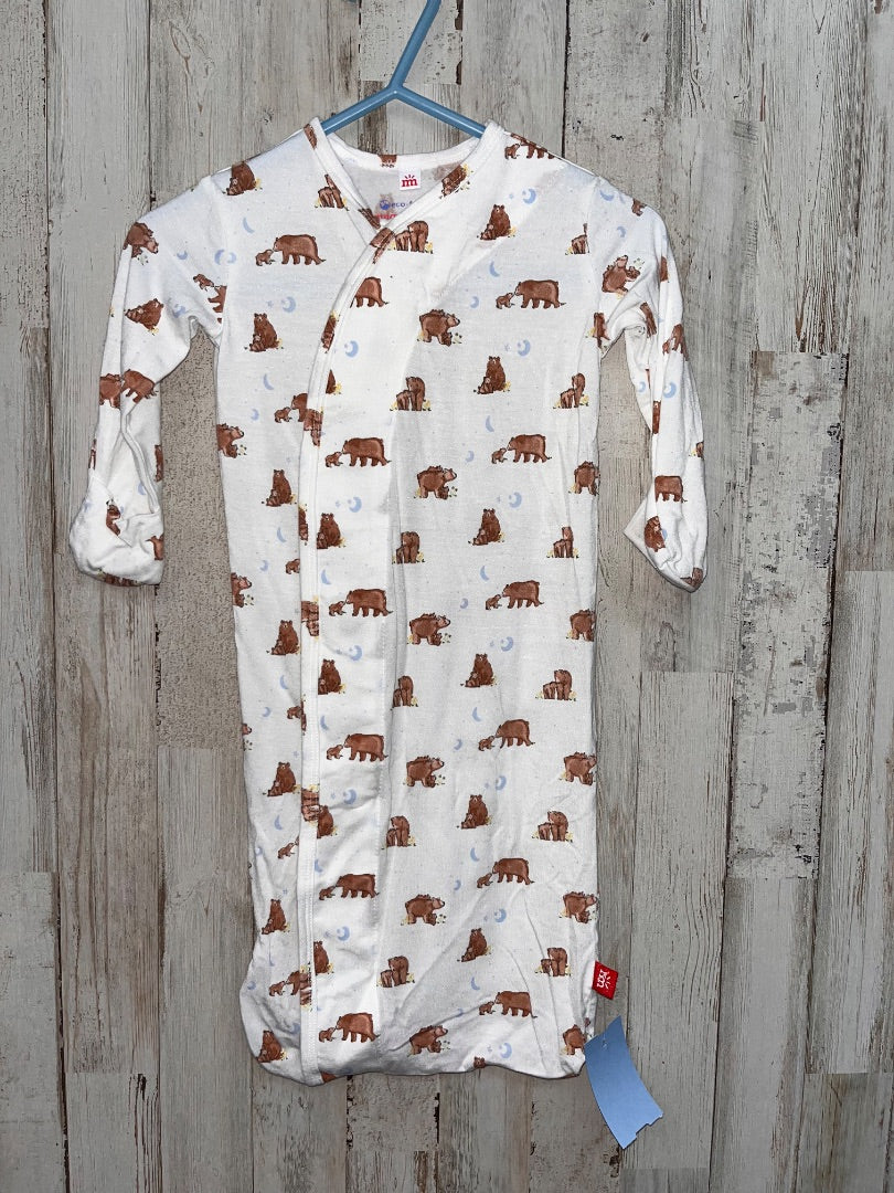 WHITE MAGNETIC ME BEAR MAGNETIC SLEEPER, BOY NB-3M
