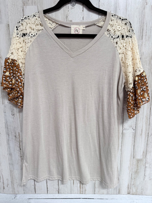 Grace and Emma Lace vneck top, Ladies M