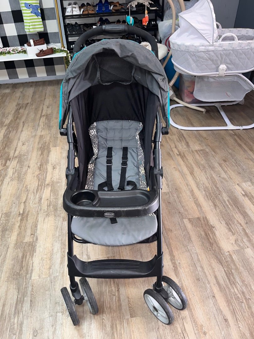 BLACK GRACO CLICK CONNECT STROLLER