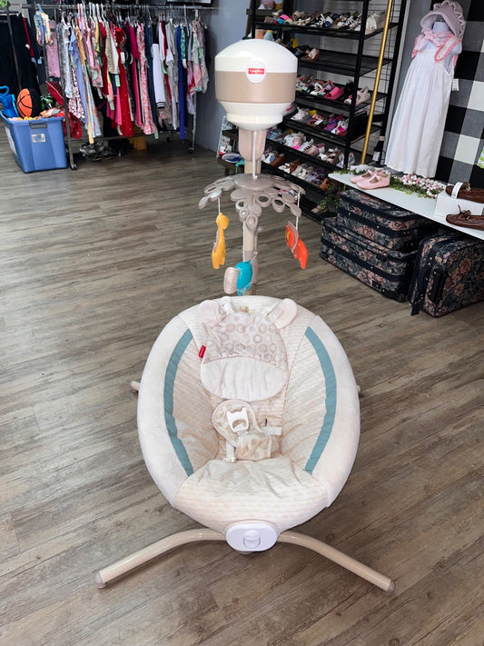 IVORY FISHER PRICE COZY SWING WITH SOUND AND VIBRATION