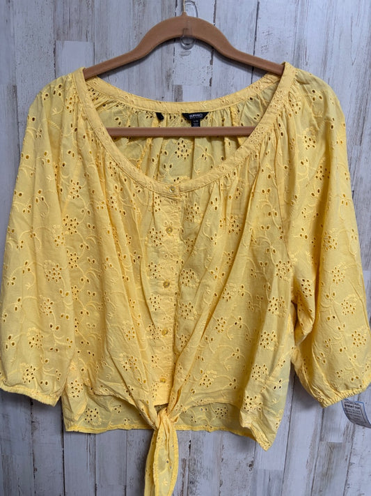 YELLOW BUFFALO EYELET TOP, LADIES L