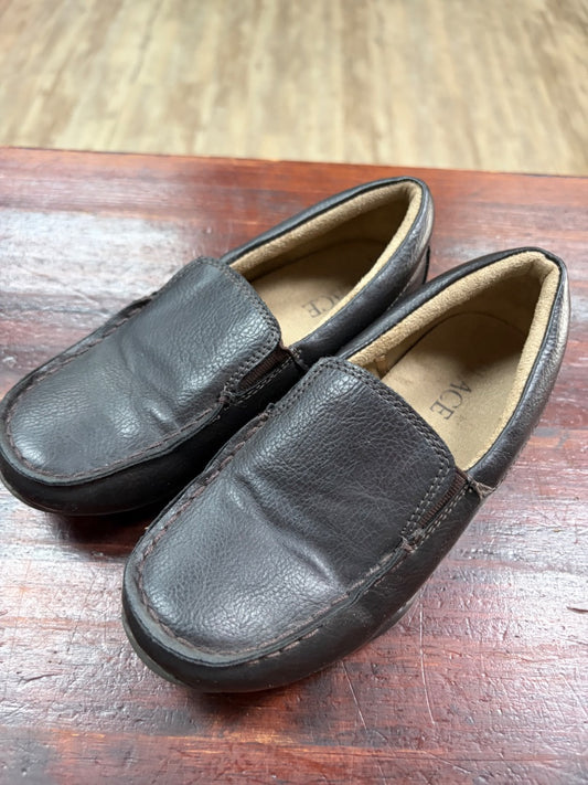 BLACK CHILDRENS PLACE LOAFERS, SHOES 13