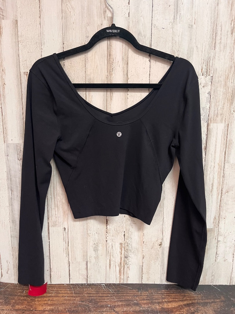 BLACK LULULEMON SZ 8 DRY FIT V NECK CROP, LADIES M