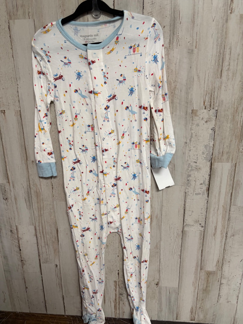 WHITE/LT BLUE MAGNETIC ME CIRCUS MAGNETIC ROMPER, BOYS 18/24M