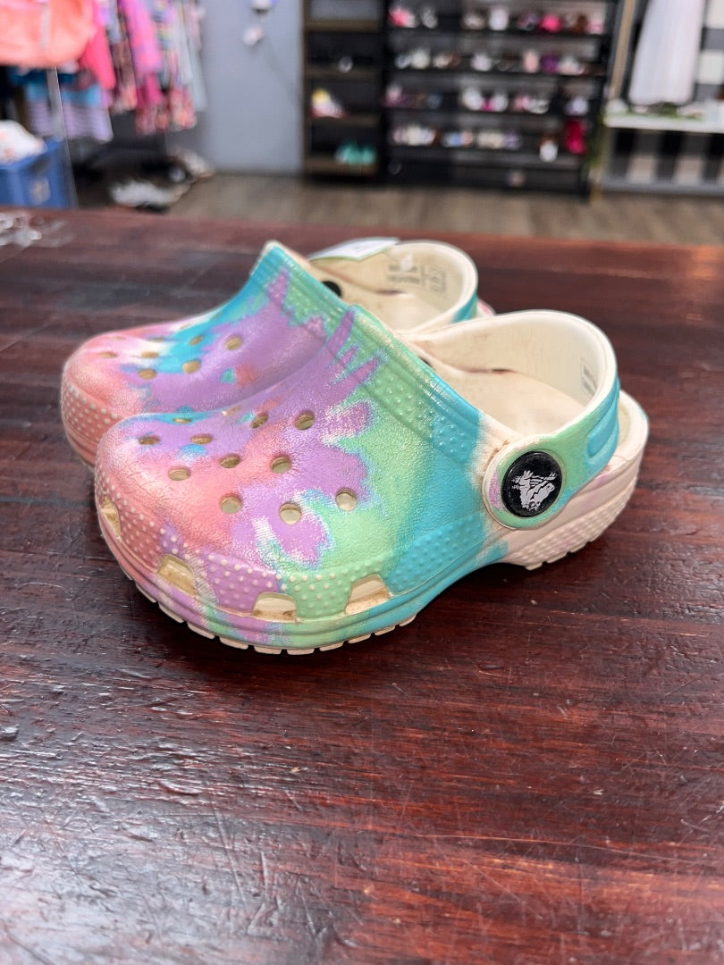 MULTI CROCS TIE DYE RUBBER SHOES, SHOES 5