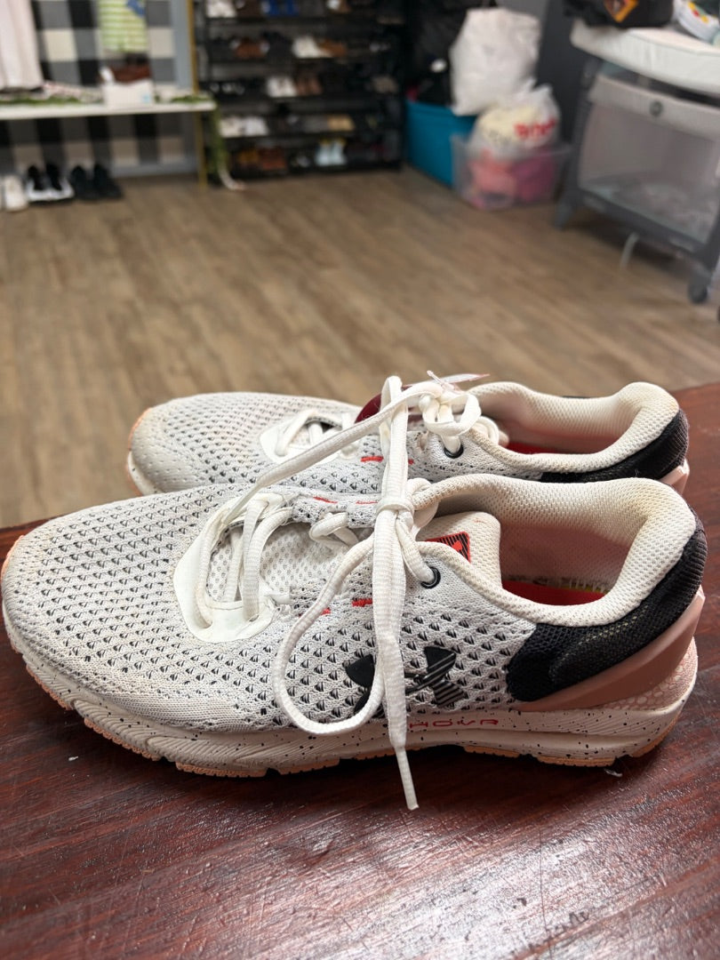 WHITE UNDER ARMOUR HOVR INTAKE SNEAKERS, SHOES A7