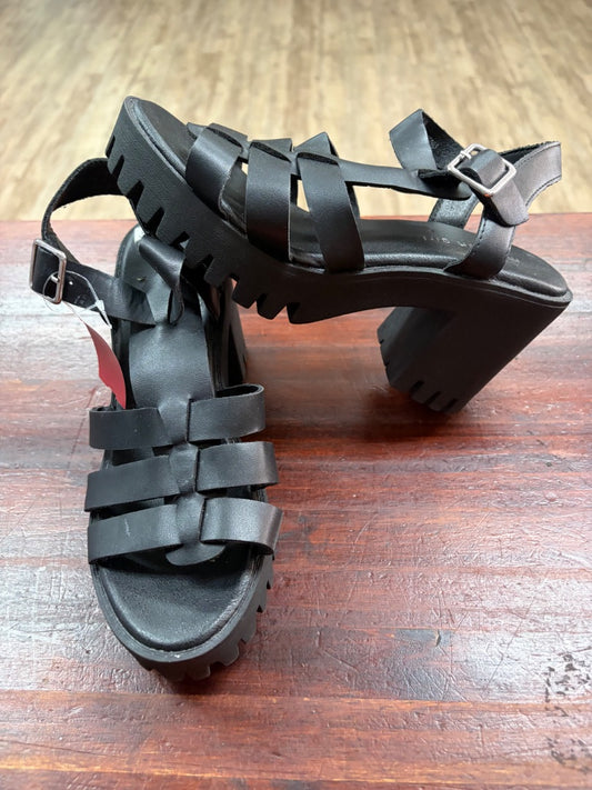 BLACK MADDEN GIRL STRAPPY CHUNKY HEELS, SHOES A8.5