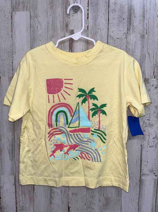 YELLOW MEMBERS MARK BEACH PRINT TEE, GIRL 4T