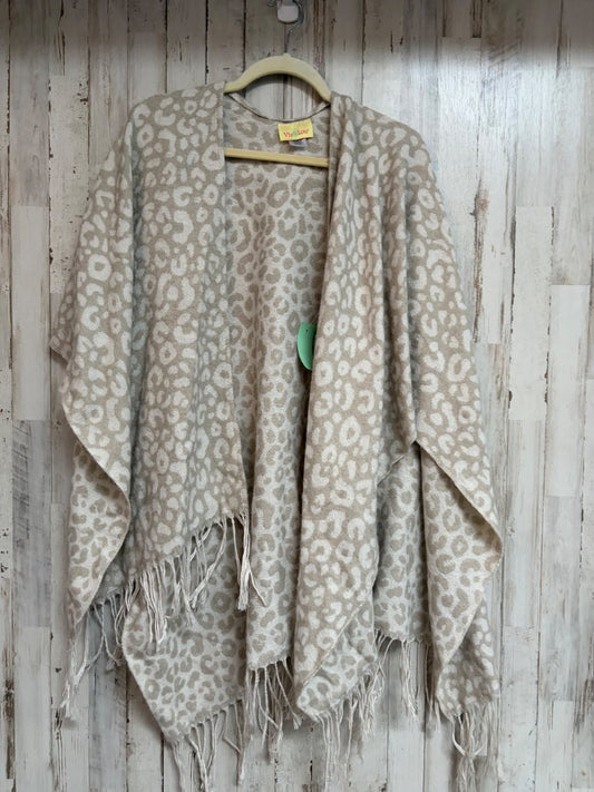 TAN VIV & LOU SOFT KNIT CHEETAH SHAWL, LADIES ONE SIZE