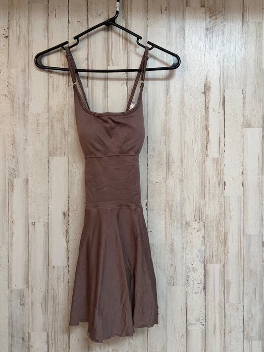 BROWN  DRY FIT ATHLETIC SKORT DRESS, LADIES S
