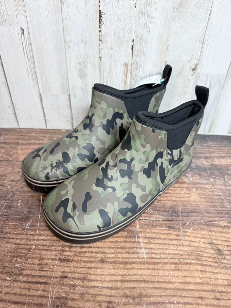 GREEN MAGELLAN CAMO RUBBER CAMP BOOTS, SHOES Y6